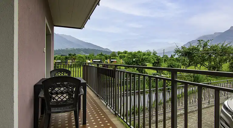 Feriebolig i Calceranica al Lago