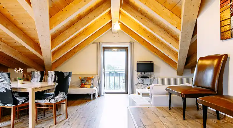 Feriebolig i Calceranica al Lago