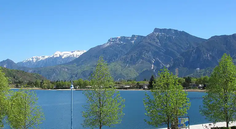 Semesterbostad i Calceranica al Lago