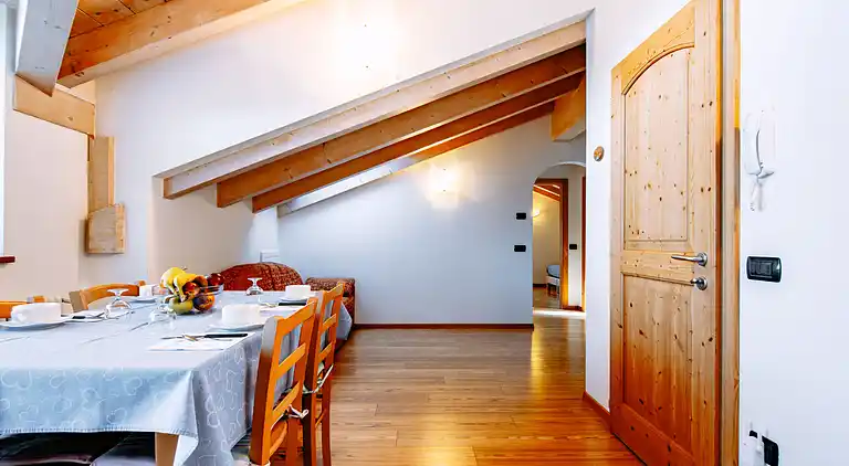 Semesterbostad i Ronzone