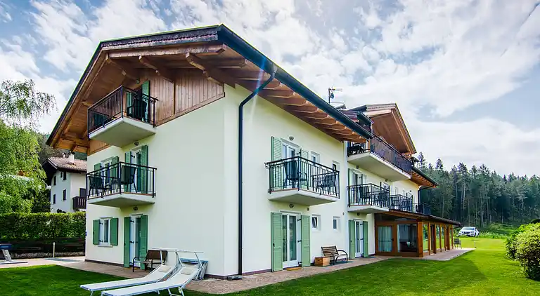 Semesterbostad i Ronzone