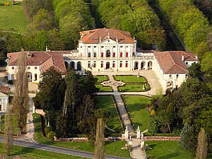 Villa in Levada