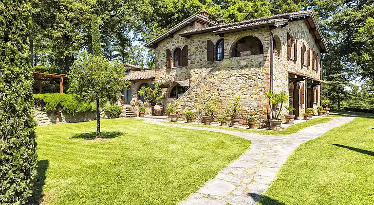 Holiday home in Lucignano