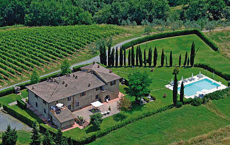 Farm house in San Gimignano