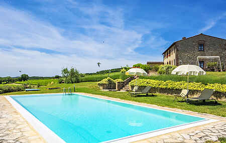 Farm house in Castelnuovo Berardenga