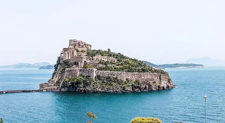 Feriebolig i Ischia