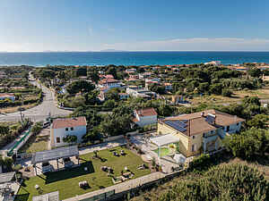 Villa on Eden Beach