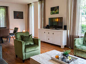 Dorpshuis in Bosgebied Hoenderloo