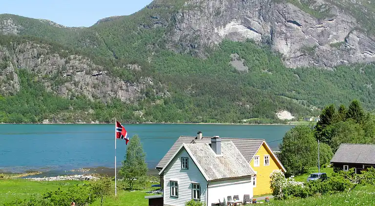 Holiday home in Ytre Oppedal