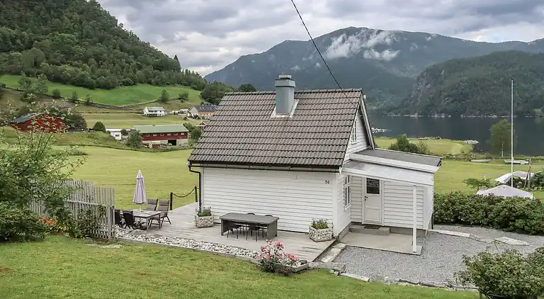 Holiday home in Ytre Oppedal