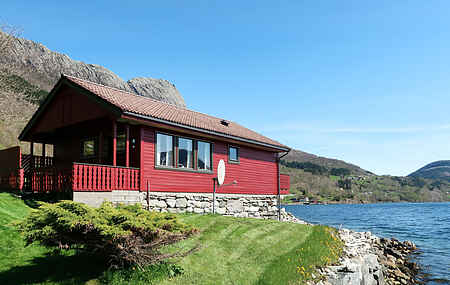 Cottage in Hyllestad