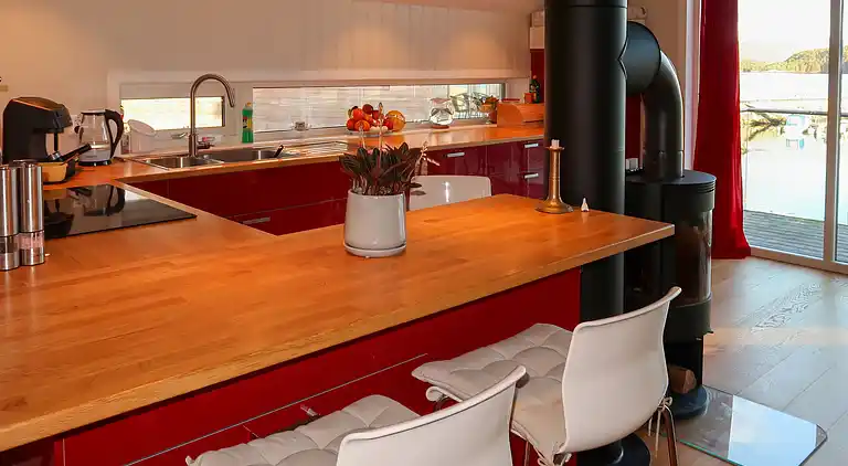 Holiday home in Huglo