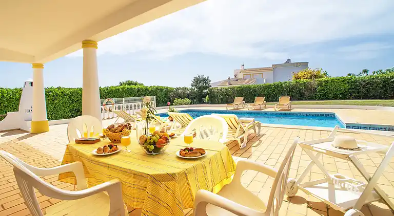 Semesterbostad i Paderne