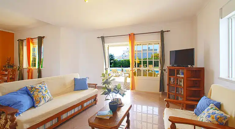 Semesterbostad i Paderne