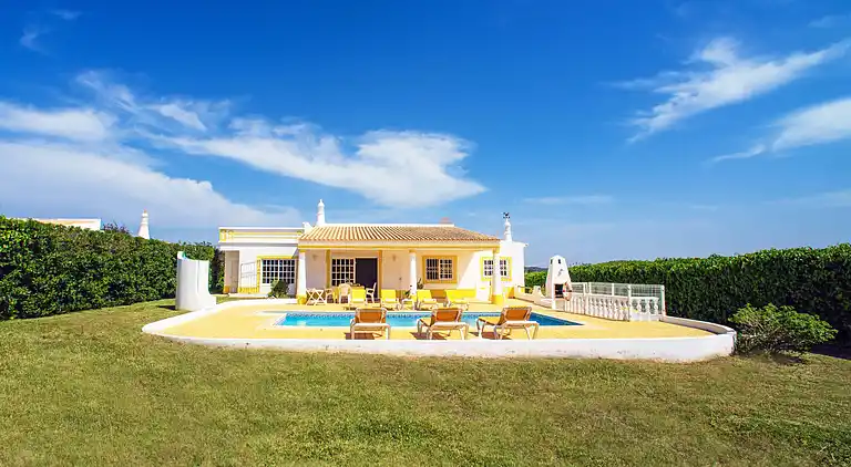 Semesterbostad i Paderne