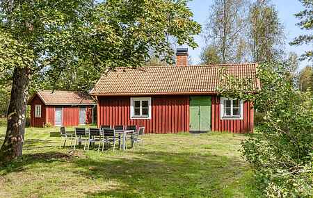 Cottage in Ljungby Ö