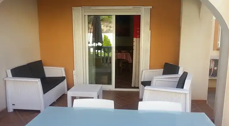 WIFI Aircon BBQ Sat TV Walking distance to beach