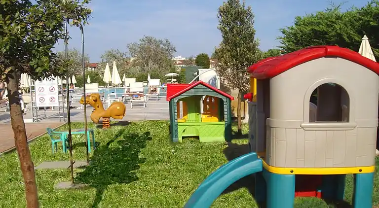 Apartment for 5 with pool at the Adriatic Coast 