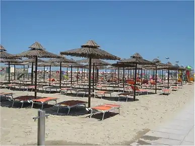 Apartment for 5 with pool at the Adriatic Coast 