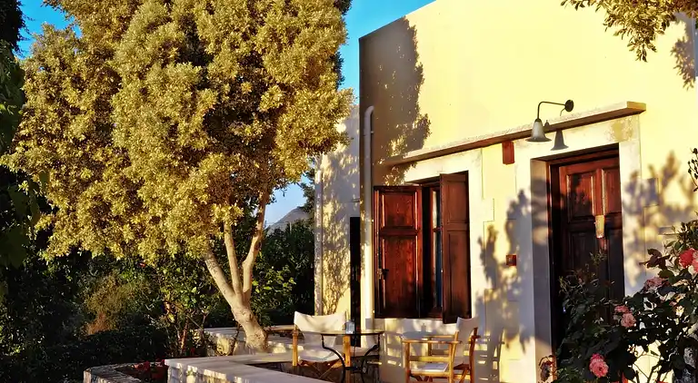 Villaggio Cretese vicino alla spiaggia