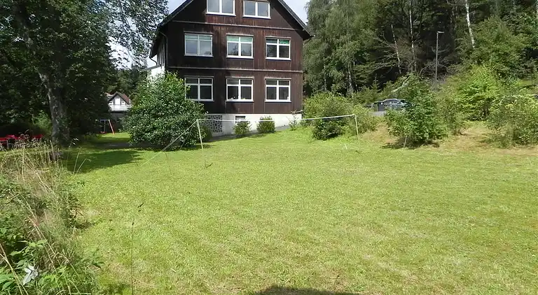 big villa at river oker13