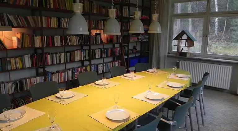 big villa at river oker13