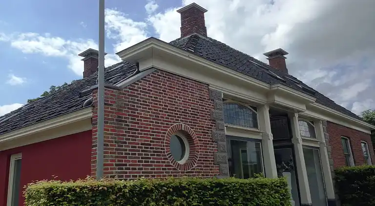 Apartment in Ten Post