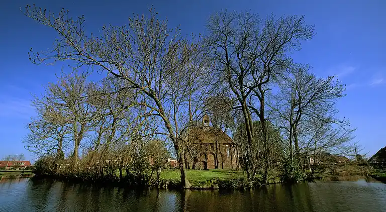 Apartment in Ten Post