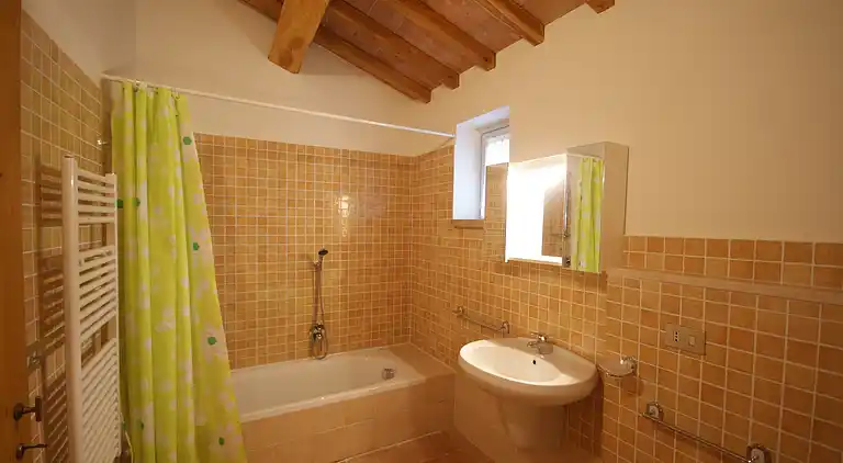 Holiday home in Mantignana