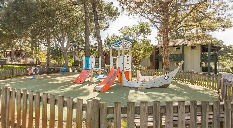 Holiday home in Messanges