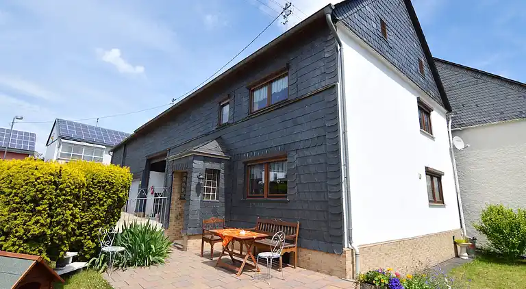 Holiday home in Mastershausen