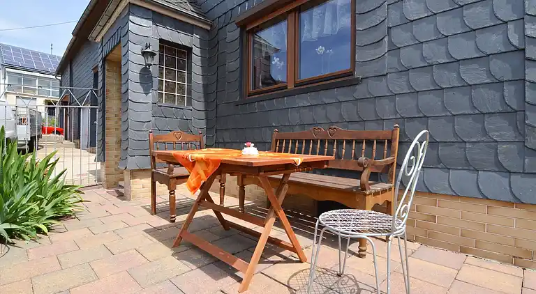 Holiday home in Mastershausen