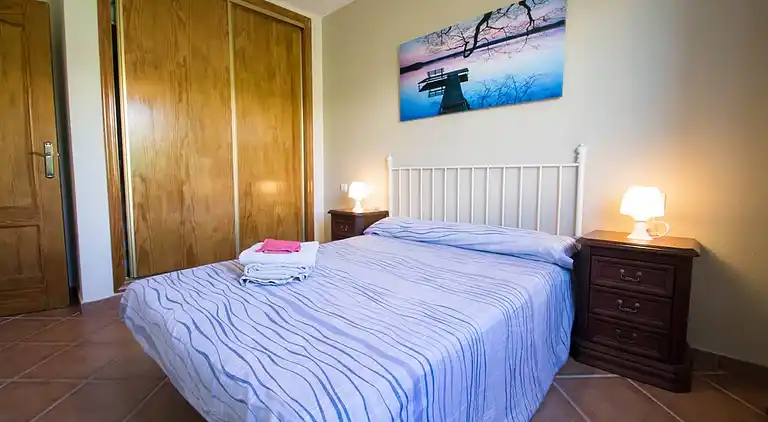 WIFI Aircon BBQ Sat TV Walking distance to beach