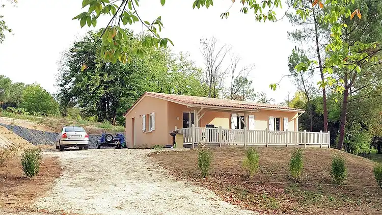 Holiday home in Brossac