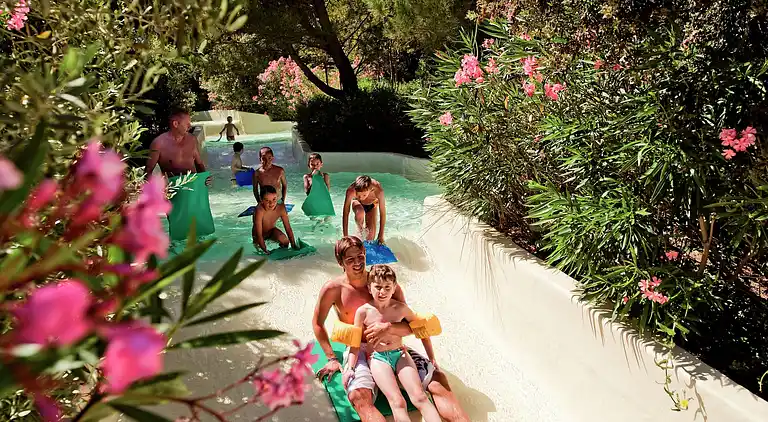 Holiday home in Vernègues