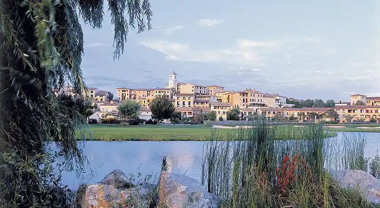 Apartment in Vernègues