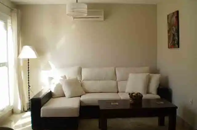 PF04 - 3 bed penthouse apartment centrally located