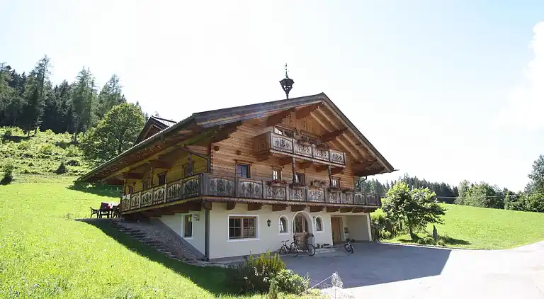 Manor house in Höllberg