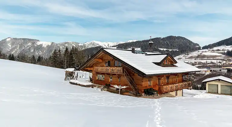 Manor house in Höllberg