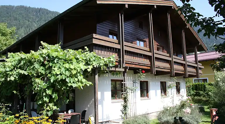 Manor house in Goldegg