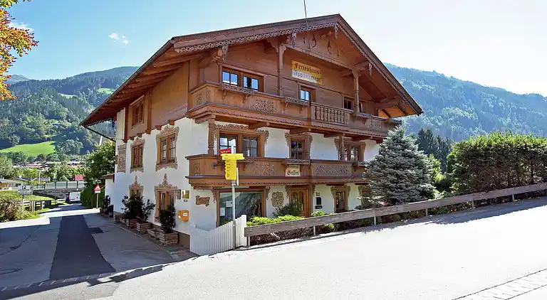 Holiday home in Uderns