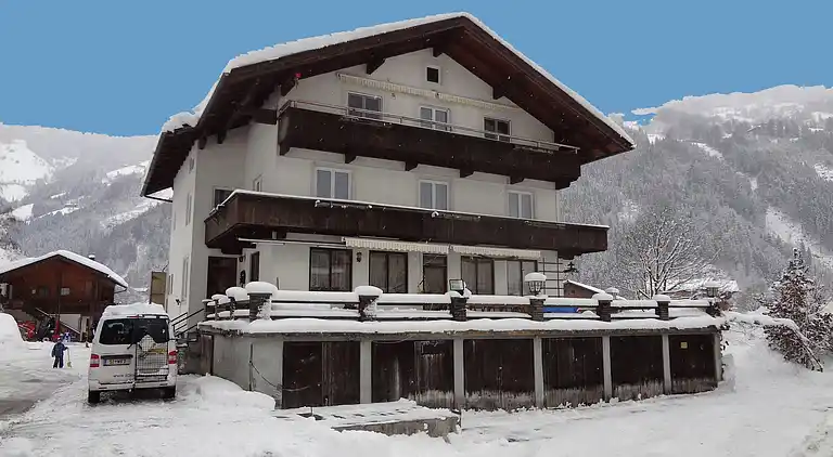 Apartment in Aschau im Zillertal