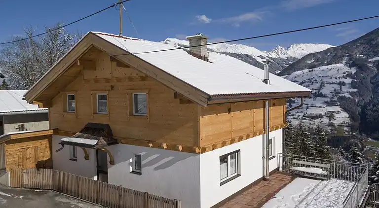 Cottage in Aschau im Zillertal