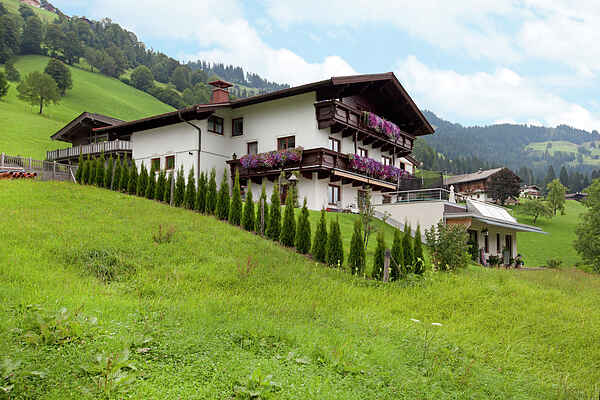 Apartment in Brixen im Thale