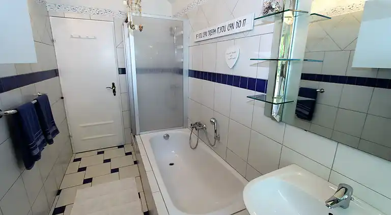 Farm house in Hörtendorf