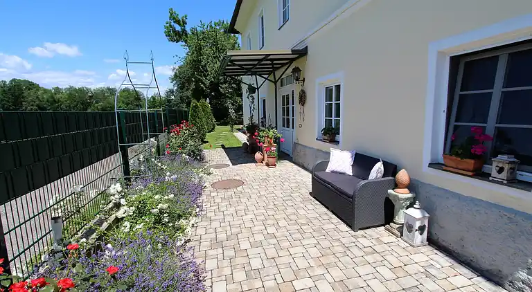 Farm house in Hörtendorf