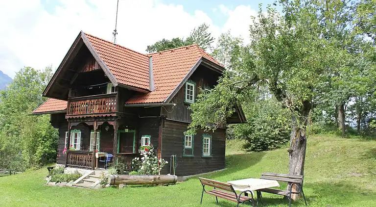 Holiday home in Landfraß