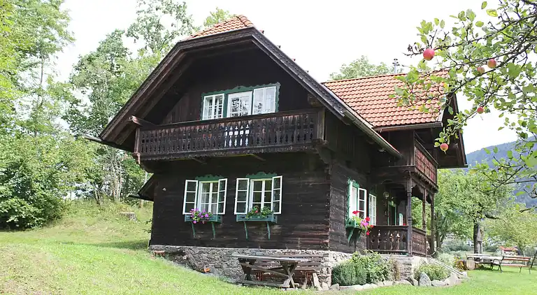 Holiday home in Landfraß