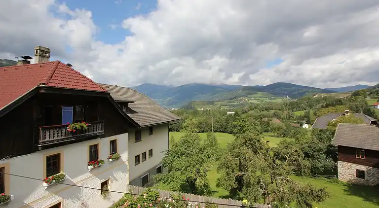 Semesterbostad i Landfraß