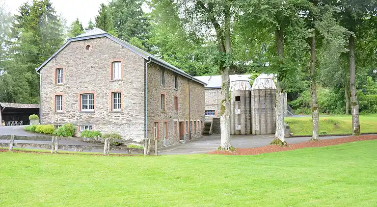 Farm house in Limerlé
